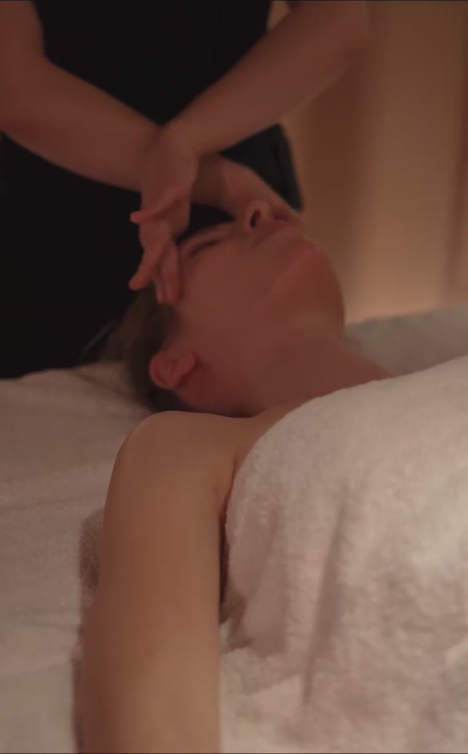 Aromatherapy Signature Facial